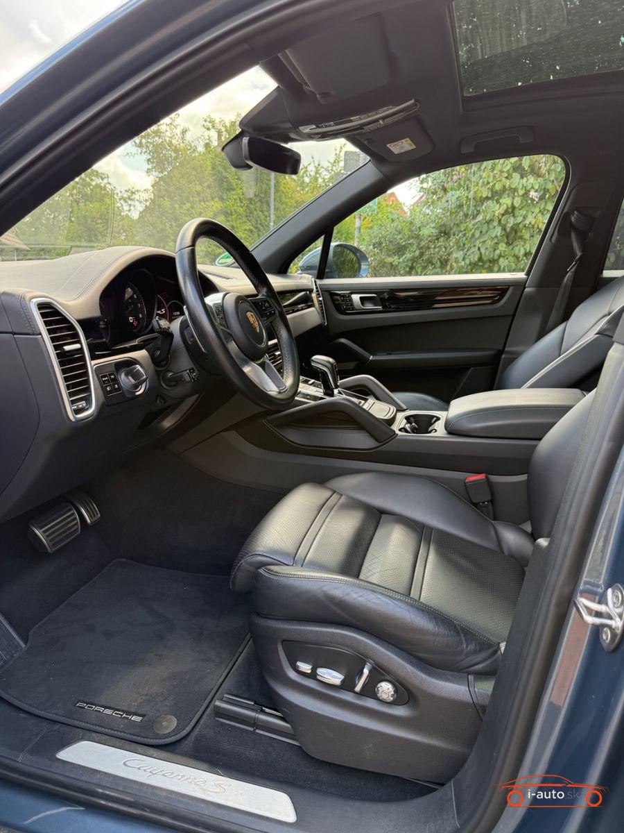Porsche Cayenne S za 65700€