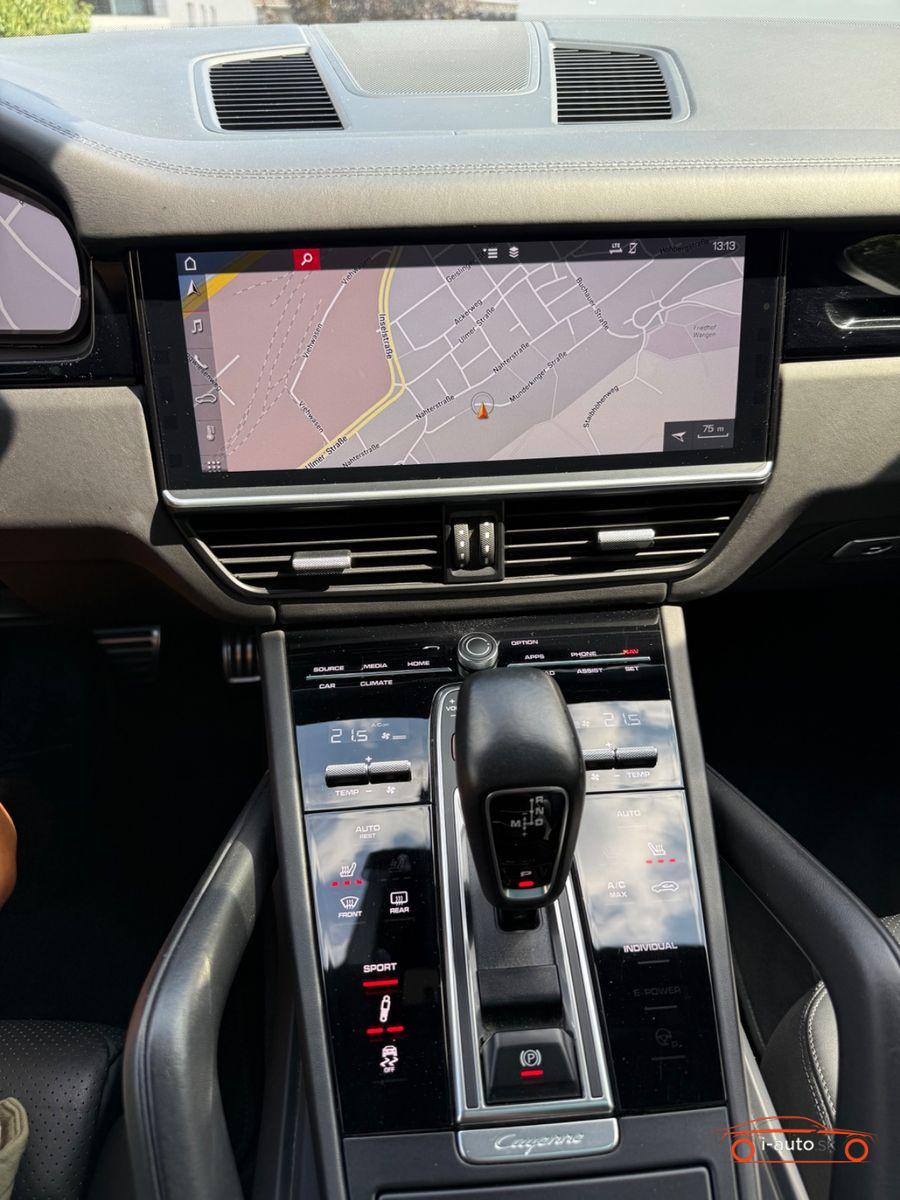 Porsche Cayenne S za 65700€