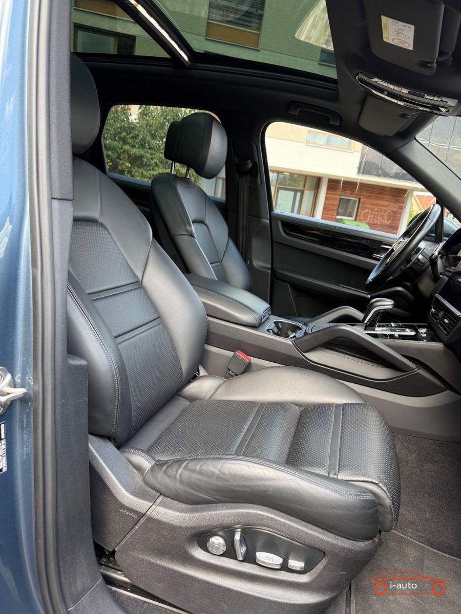 Porsche Cayenne S za 65700€