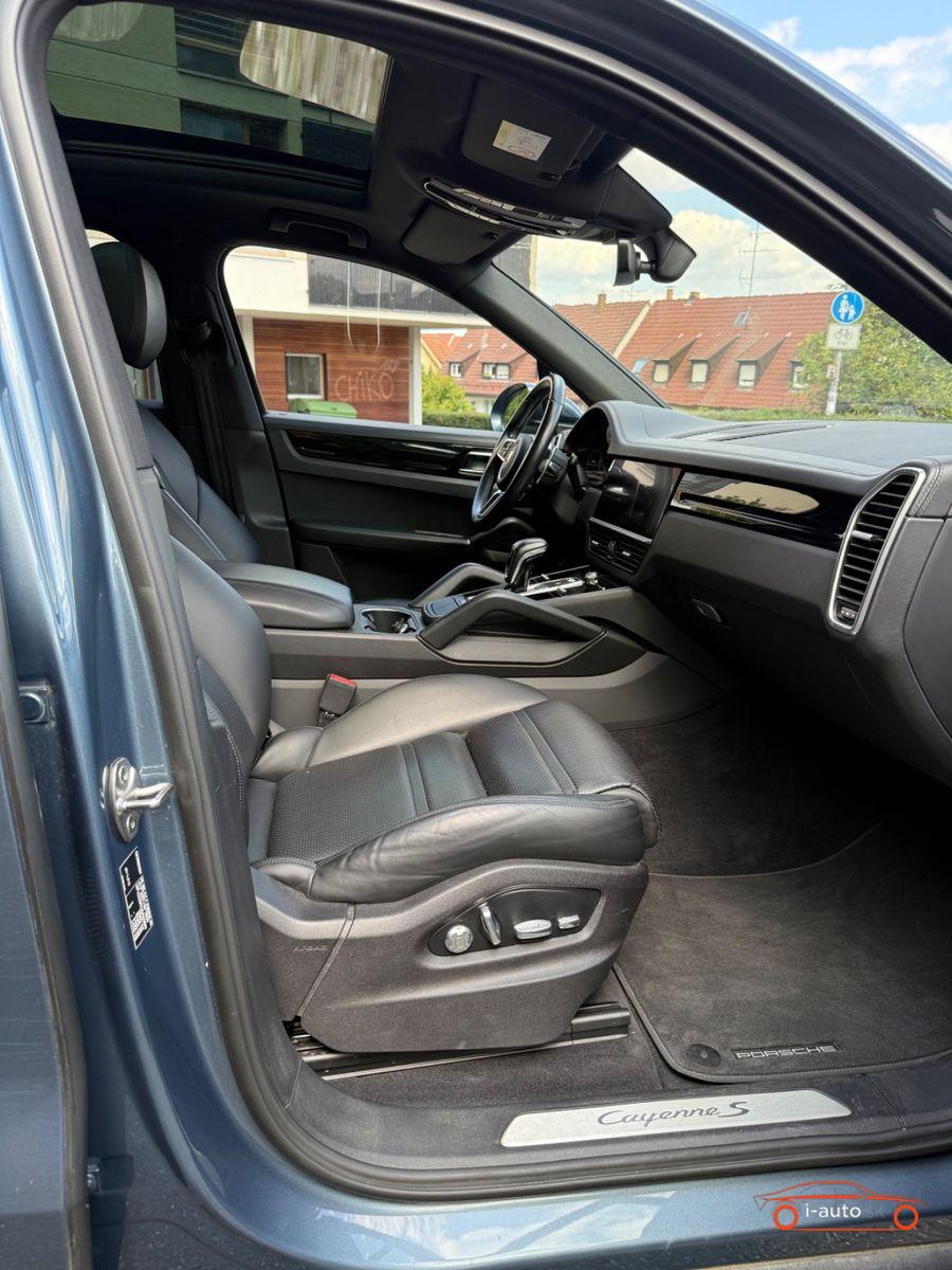 Porsche Cayenne S za 65700€