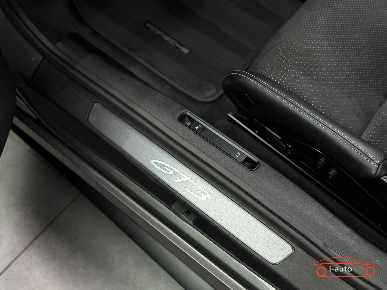 Porsche 911 GT3 CLUBSPORT za 196000€