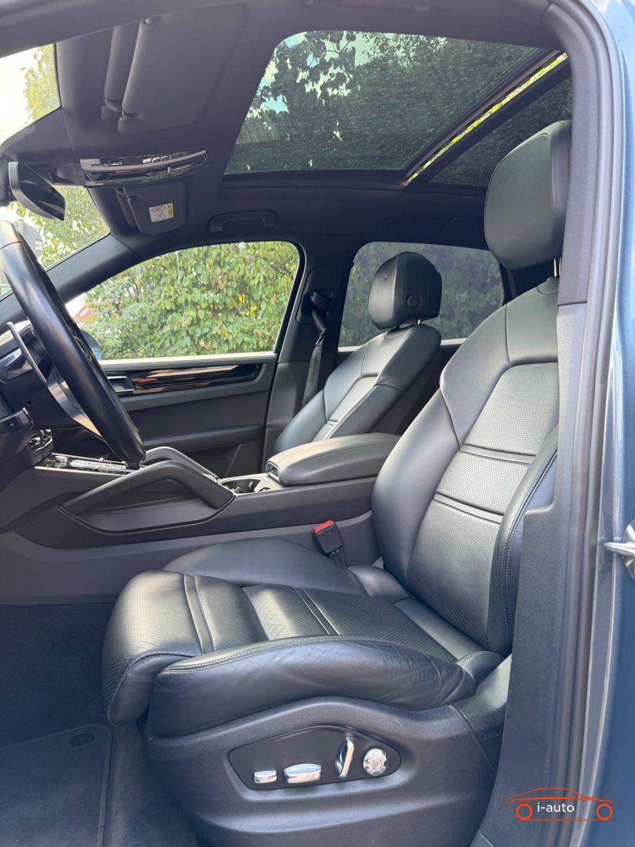 Porsche Cayenne S za 65700€