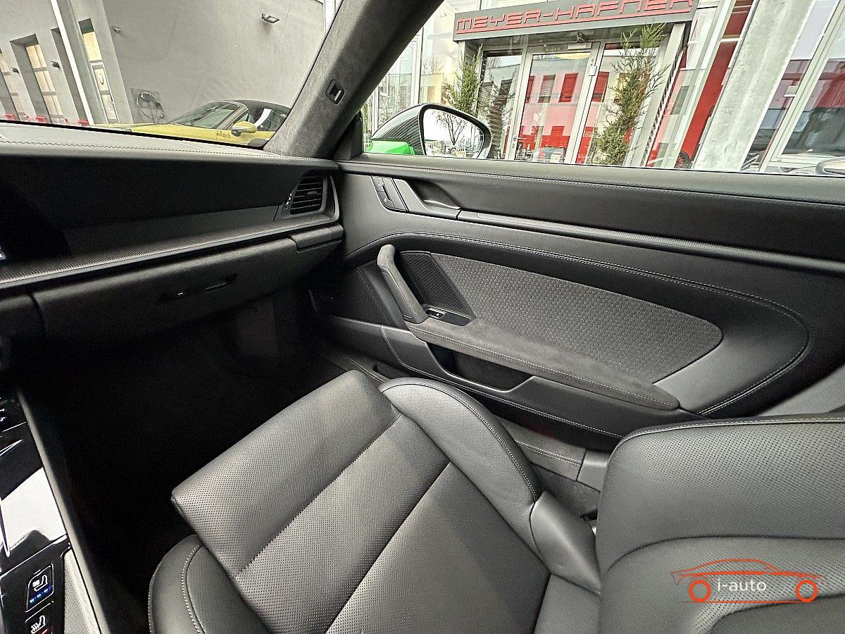 Porsche 992 911 992.2 Carrera Coupe GTS za 193000€