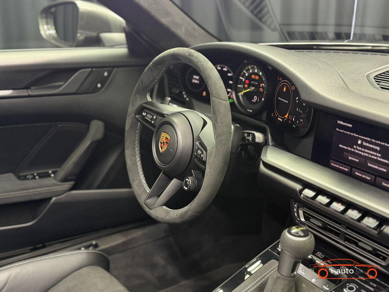 Porsche 911 GT3 CLUBSPORT za 196000€