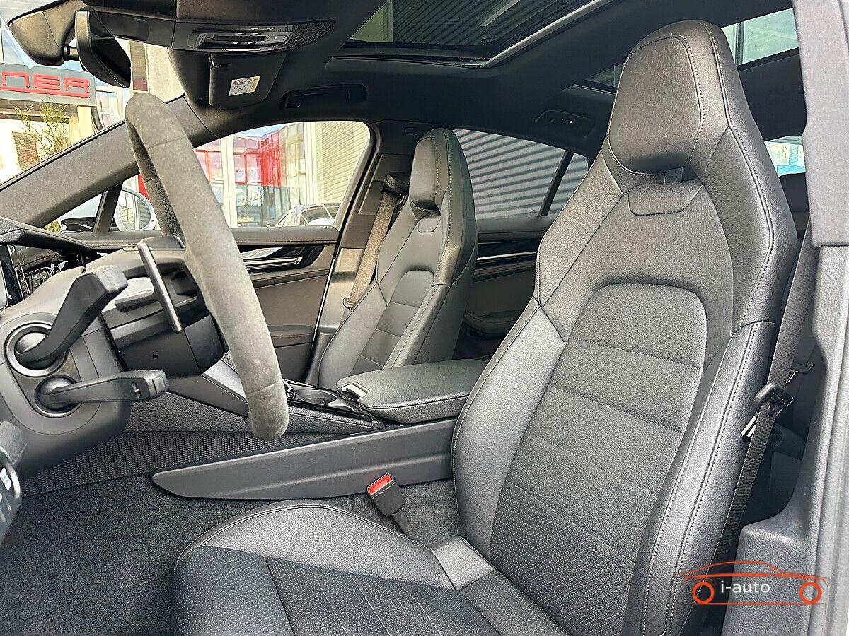 Porsche Panamera 4 E-Hybrid  za 123000€