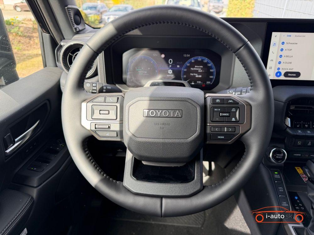 Toyota Land Cruiser 2.8 D-4D AT 48V 5-S za 94500€