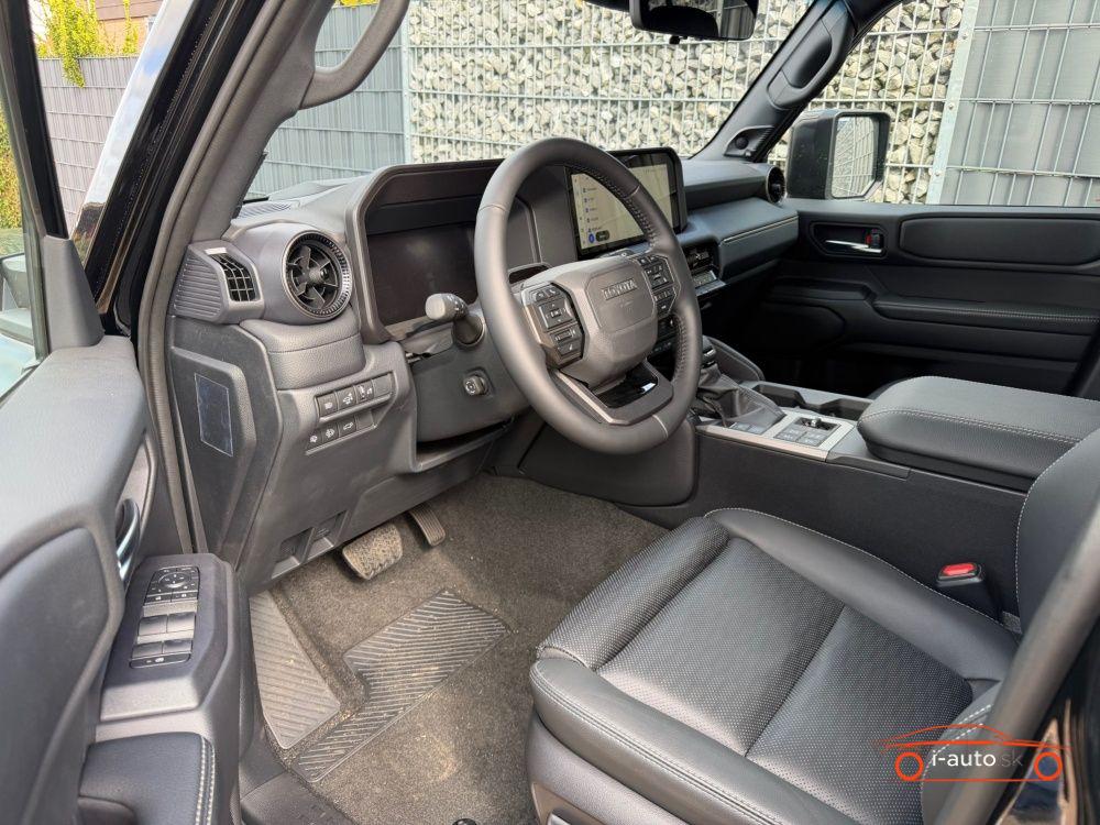 Toyota Land Cruiser 2.8 D-4D AT 48V 5-S za 94500€