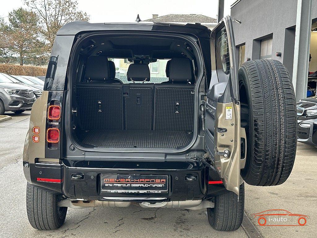 Land Rover Defender 110 D300 AWD X-Dynamic SE  za 78450€