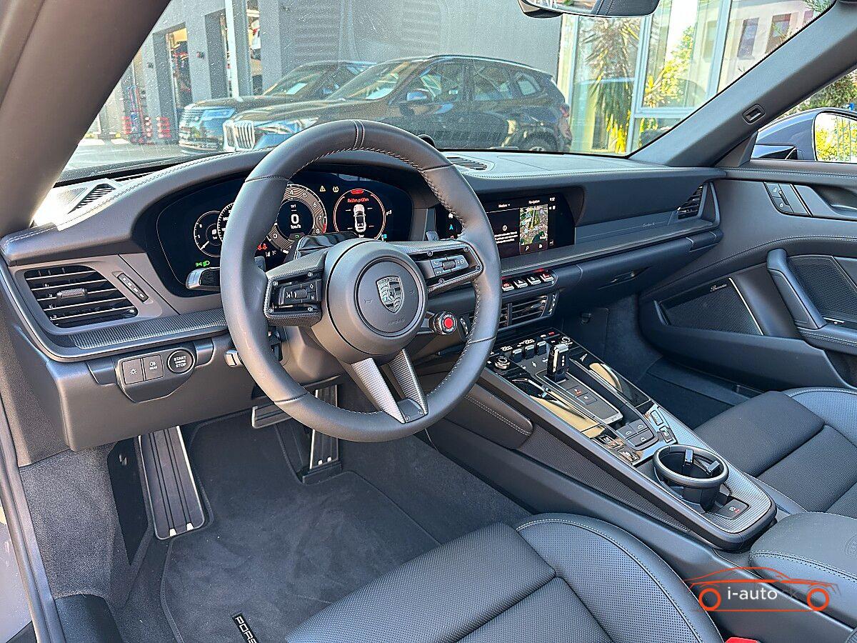 Porsche 992 911 992.2 Carrera Cabrio Turbo S  za 319380€