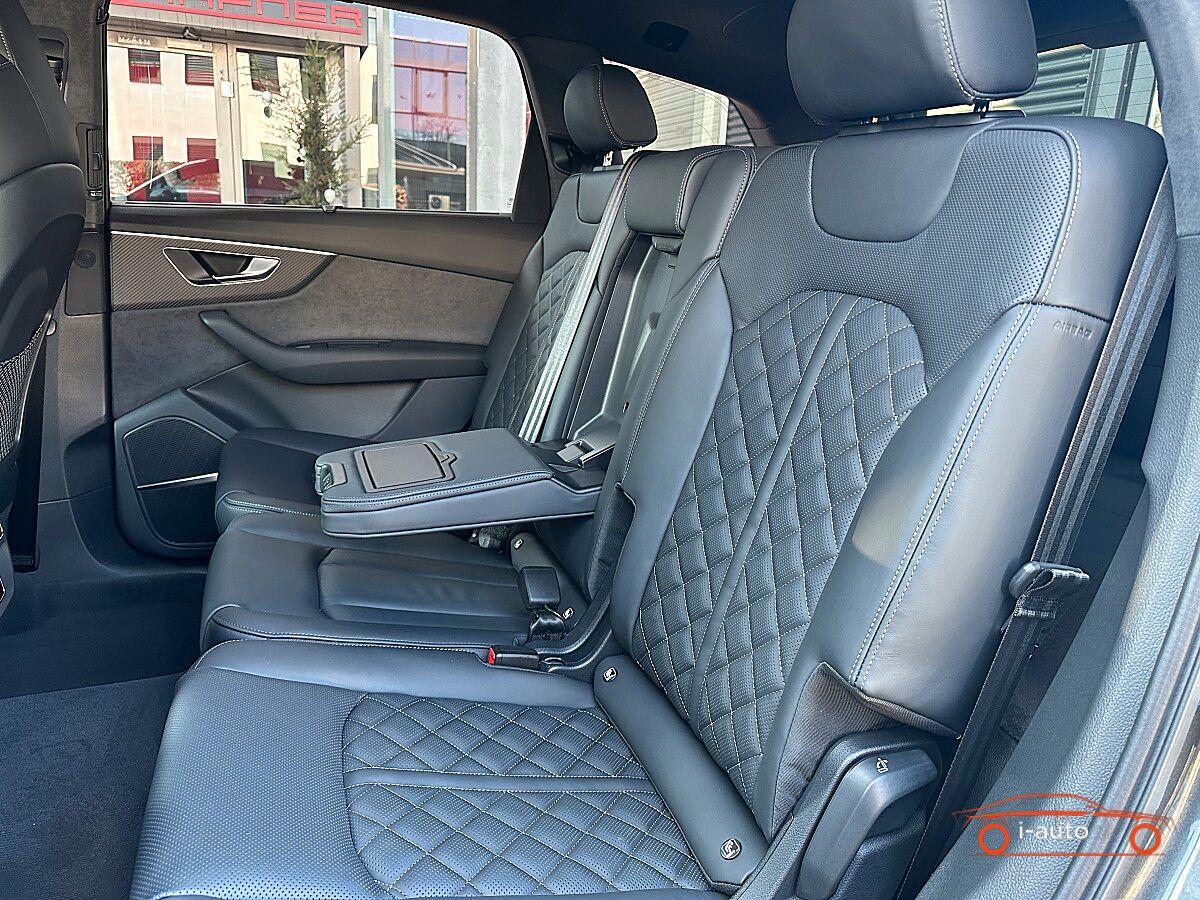Audi Q7 50 TDI Quattro S-Line za 107500€