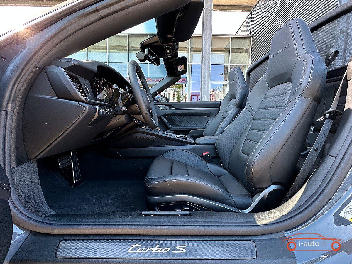Porsche 992 911 992.2 Carrera Cabrio Turbo S  za 319380€