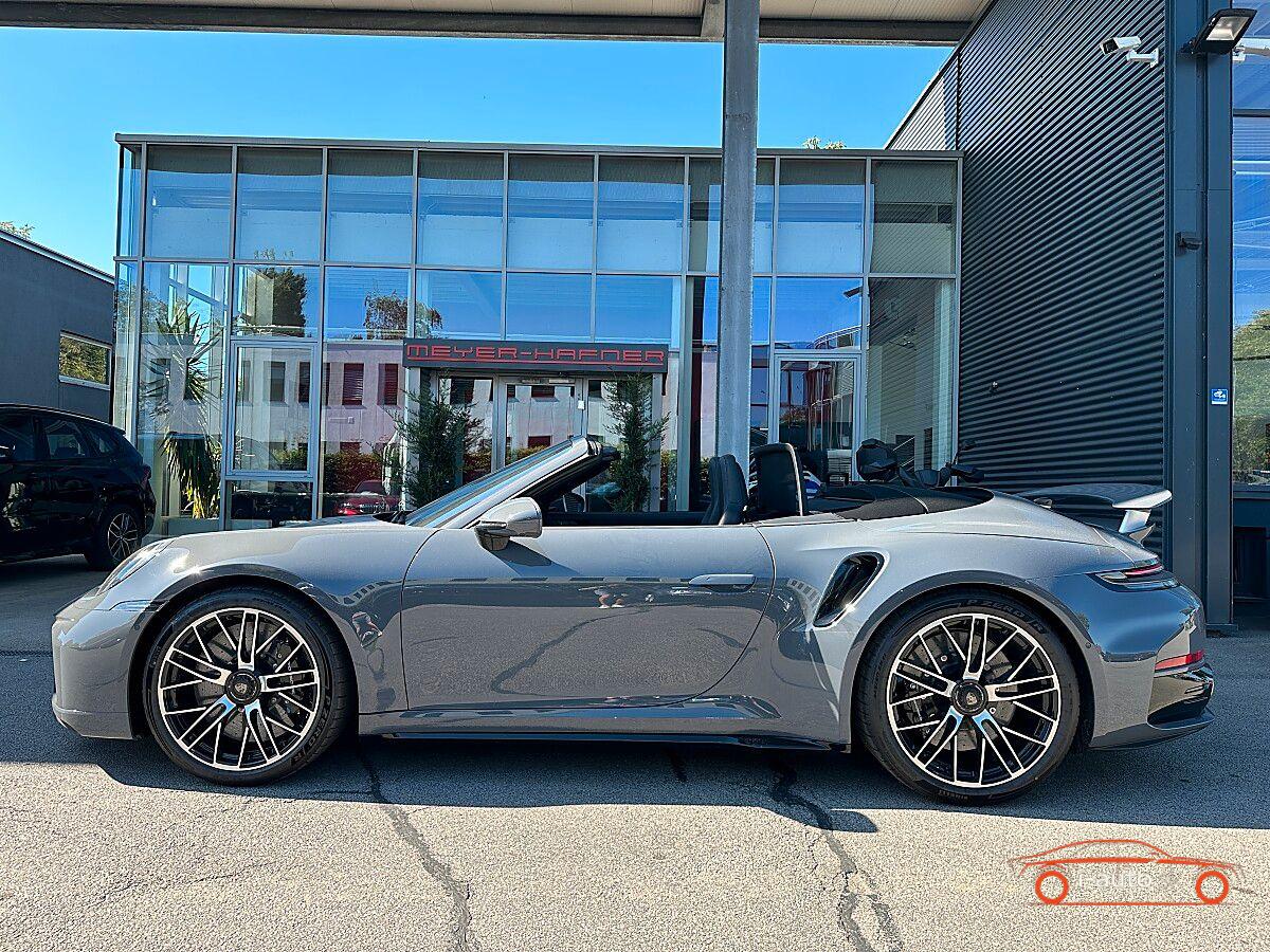 Porsche 992 911 992.2 Carrera Cabrio Turbo S  za 319380€