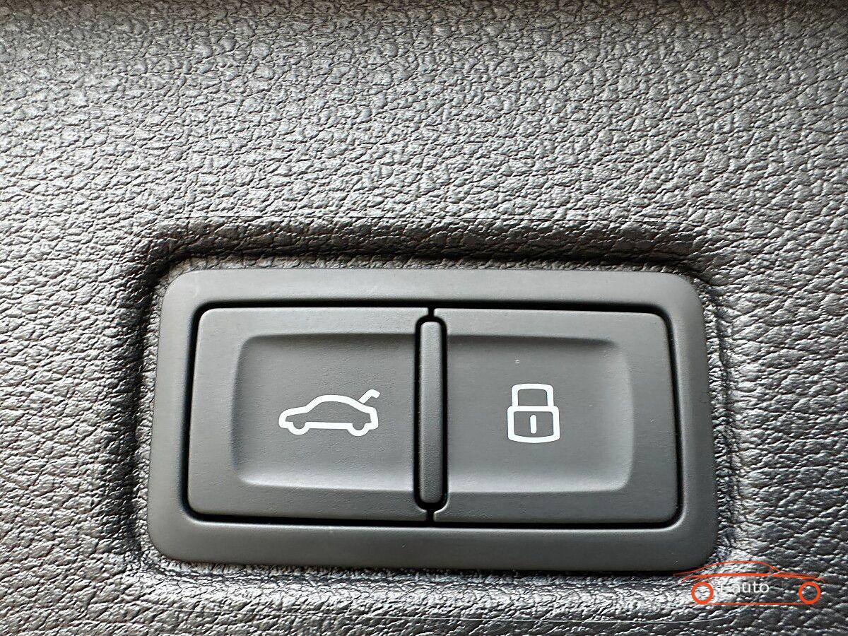 Audi Q7 60 TFSI e PHEV quattro  za 107500€