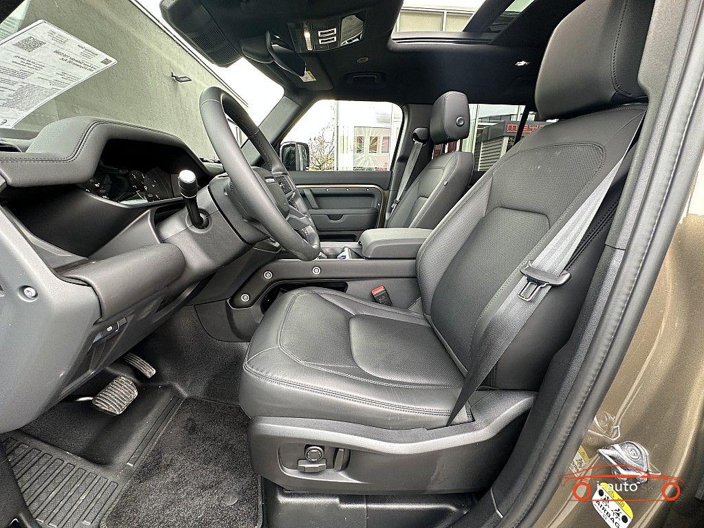 Land Rover Defender 110 D300 AWD X-Dynamic SE  za 78450€
