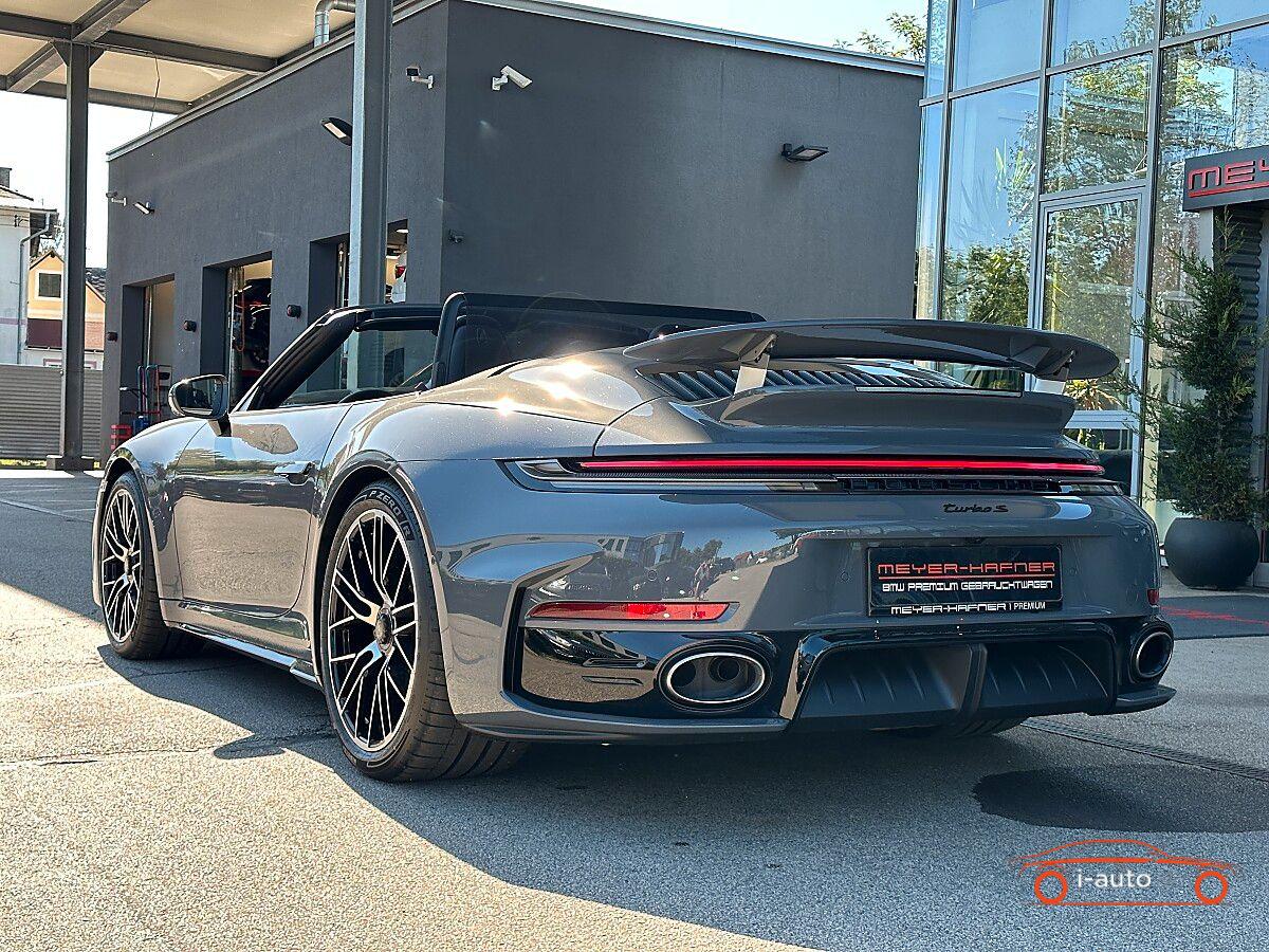 Porsche 992 911 992.2 Carrera Cabrio Turbo S  za 319380€