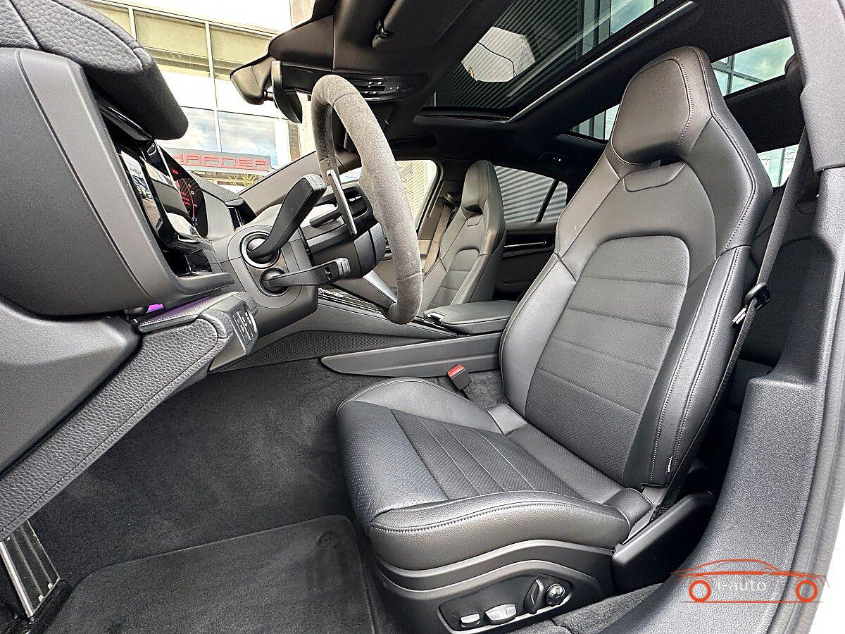 Porsche Panamera 4 E-Hybrid  za 123000€