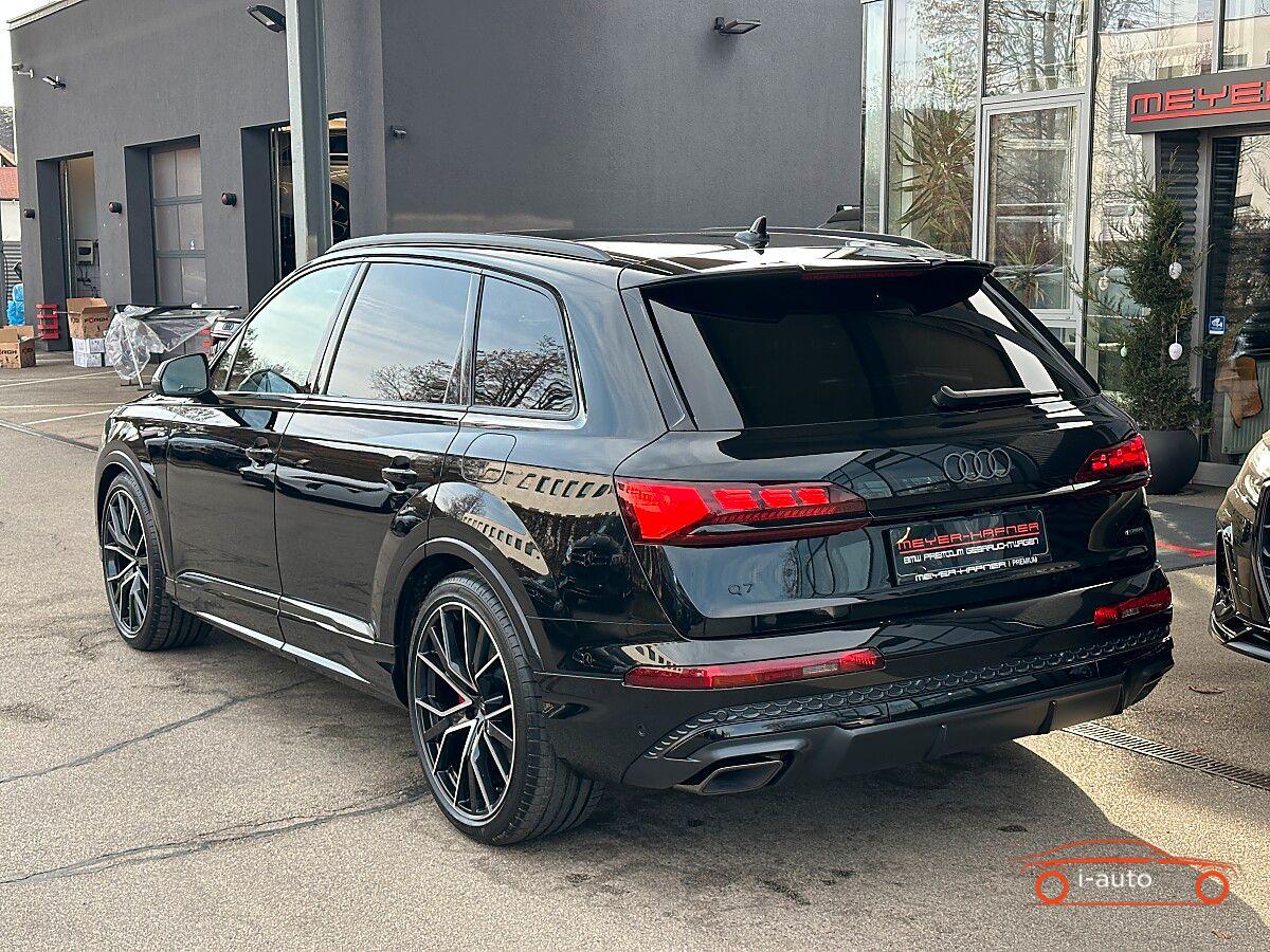Audi Q7 60 TFSI e PHEV quattro  za 107500€