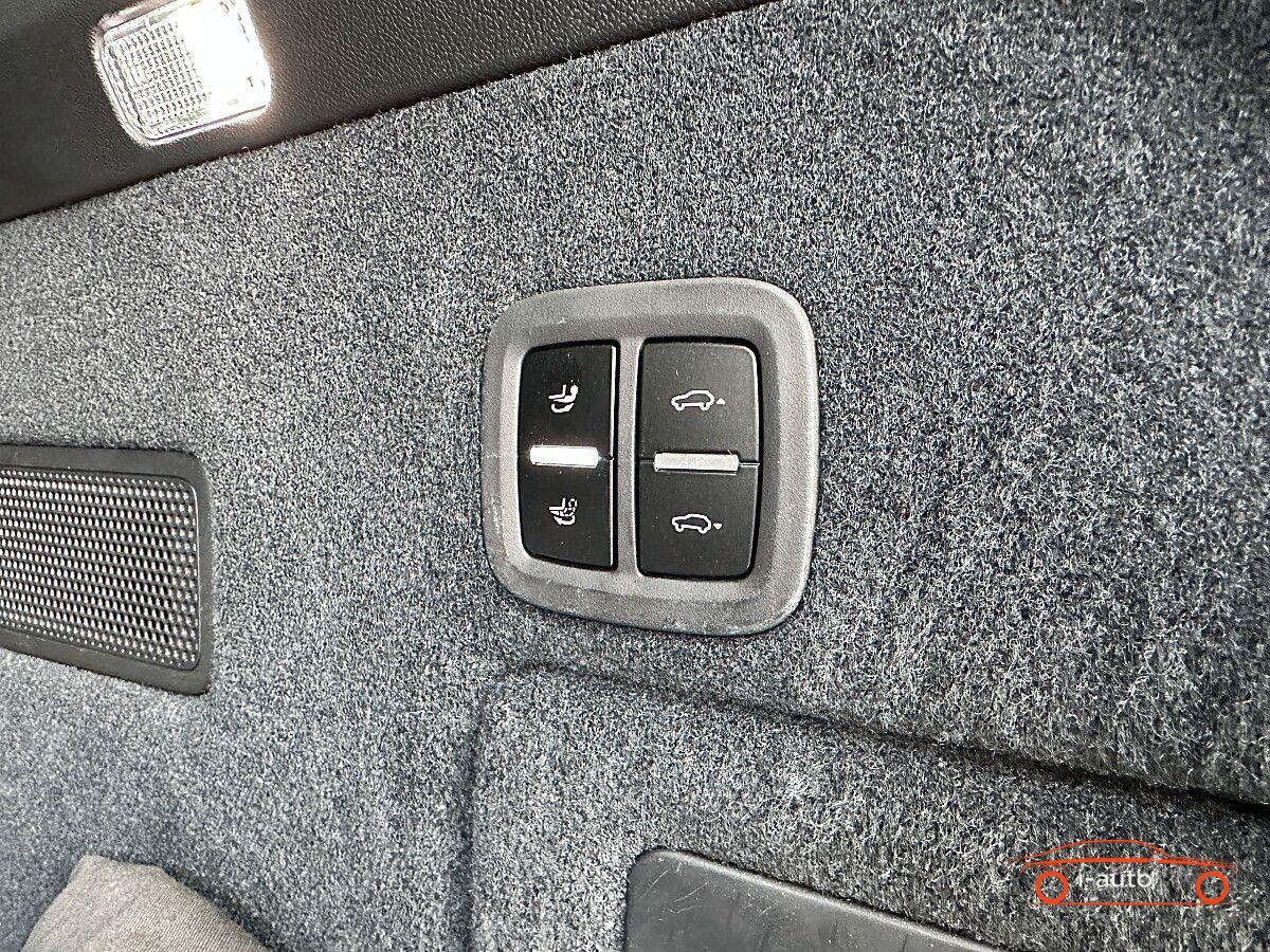 Porsche Cayenne III E-Hybrid  za 107000€