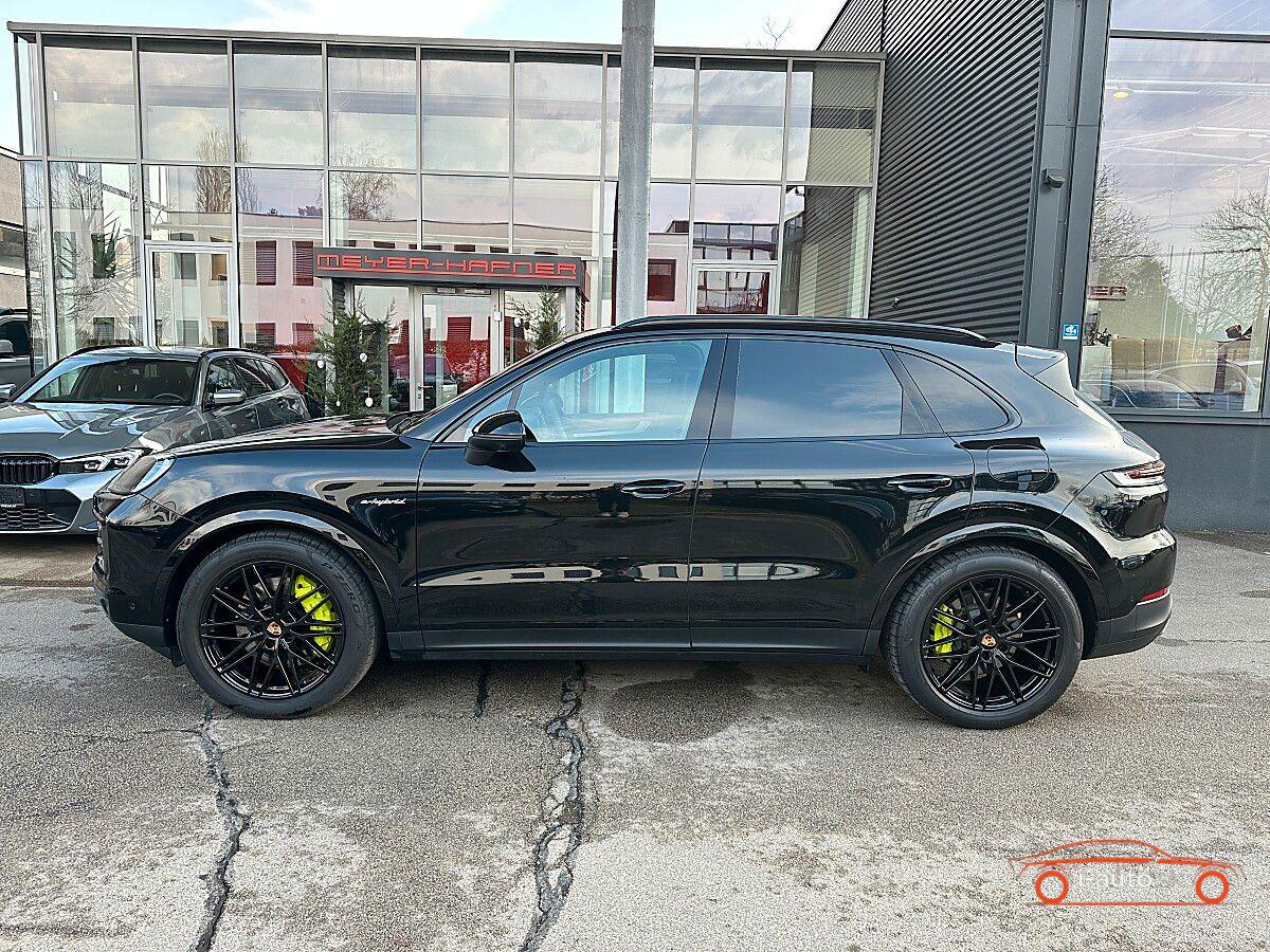 Porsche Cayenne III E-Hybrid  za 107000€