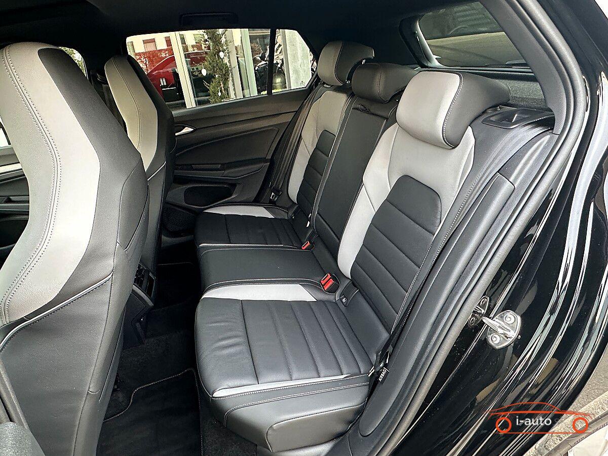 Volkswagen Golf 1,5 TSI eHybrid GTE  za 38580€