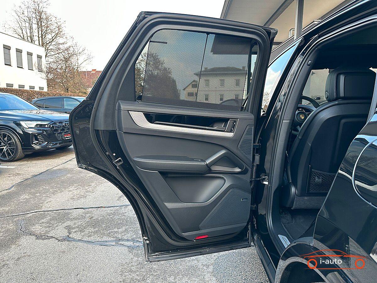 Porsche Cayenne III E-Hybrid  za 107000€