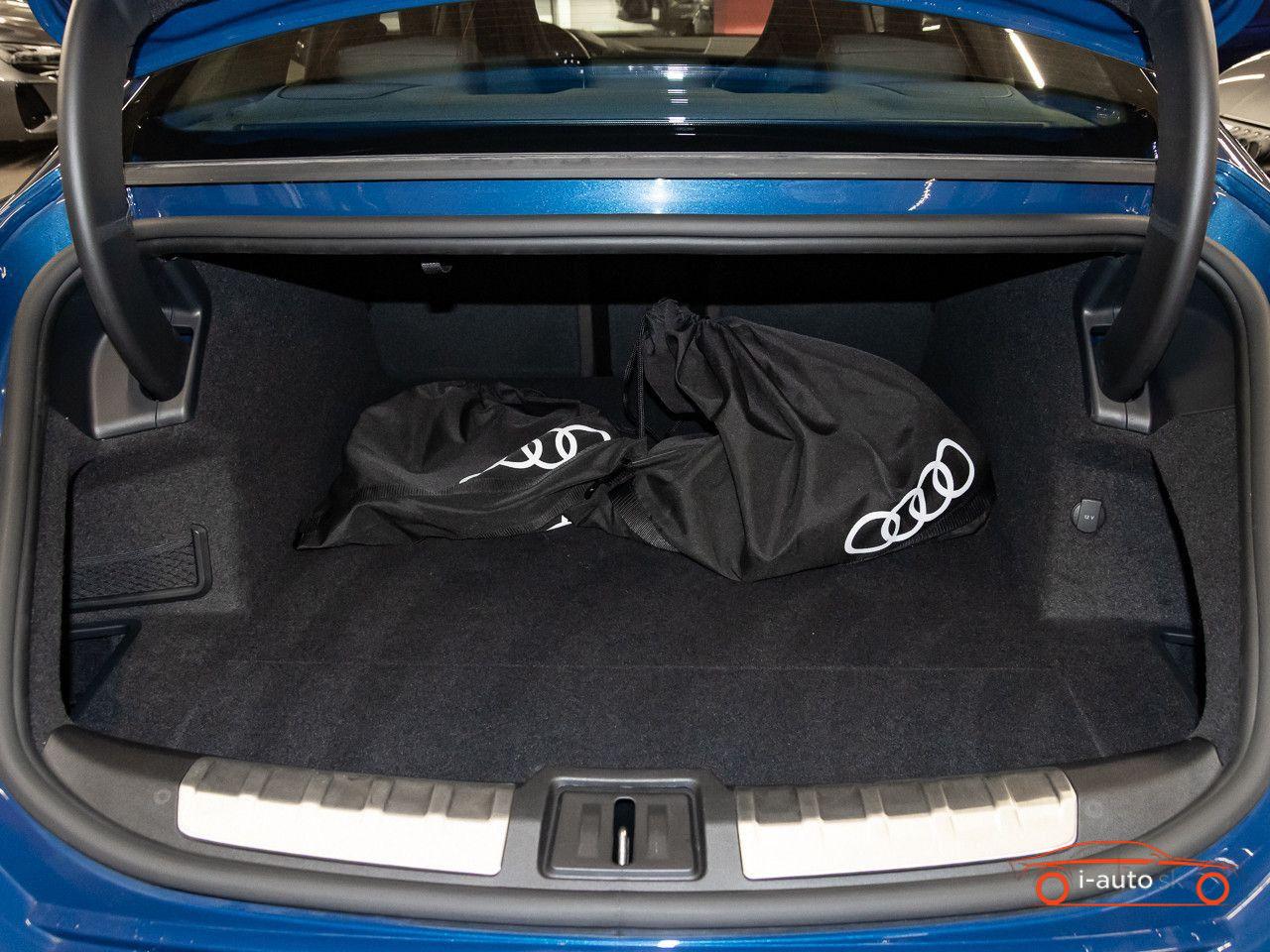 Audi e-tron GT basis quattro za 53900€