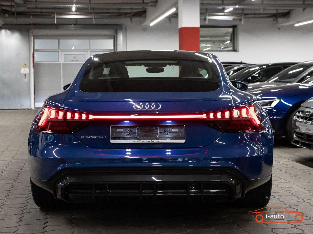 Audi e-tron GT basis quattro za 53900€