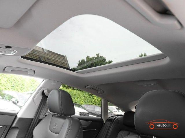 Audi A7 Sportback 55 TFSIe quattro S line za 48870€