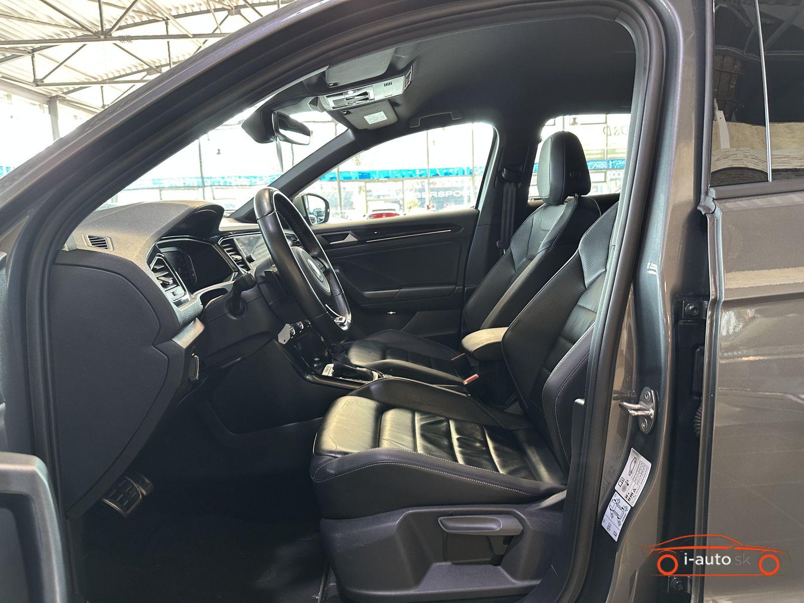 Volkswagen T-Roc 2.0 TSI DSG R-Line 4Motion za 31380€