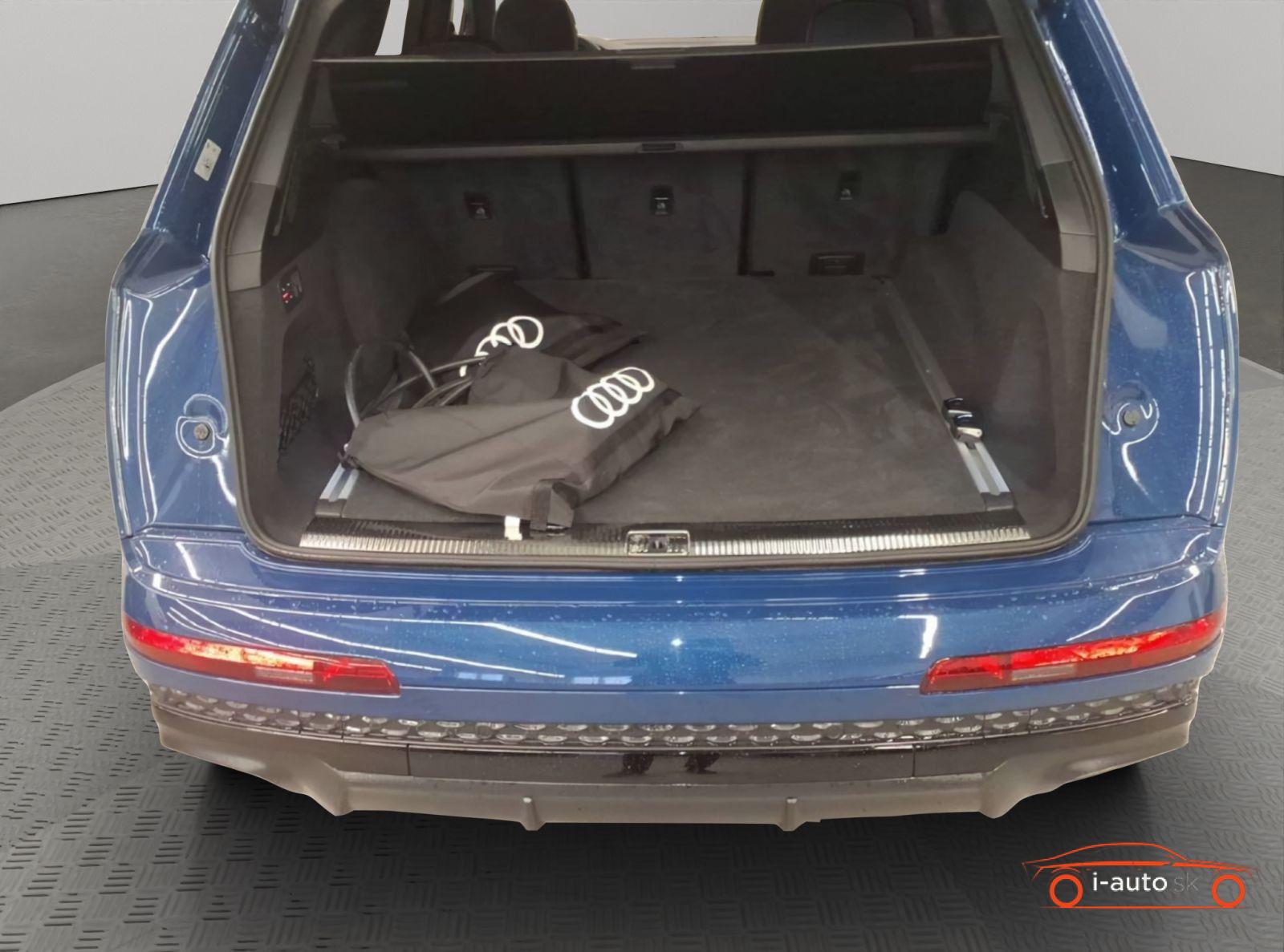 Audi Q7 3.0 TFSIe quattro S line  za 91470€