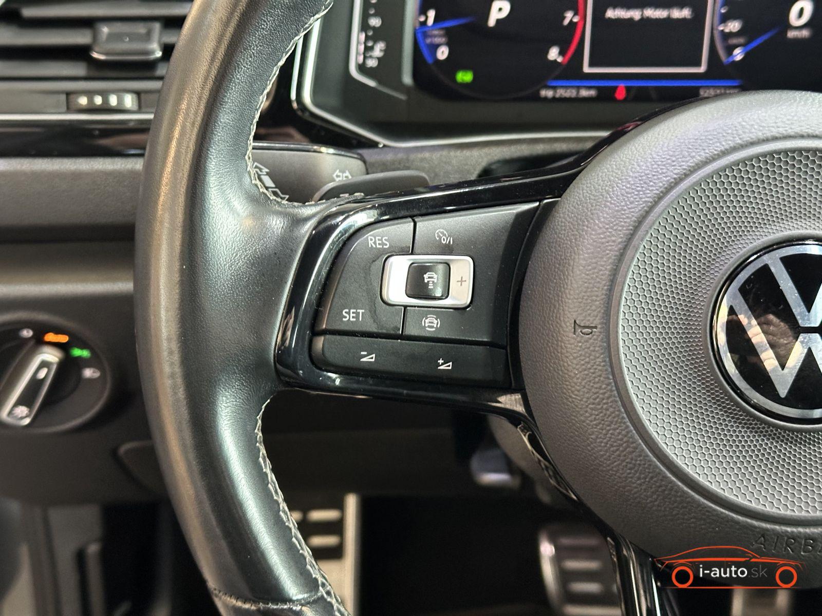 Volkswagen T-Roc 2.0 TSI DSG R-Line 4Motion za 31380€