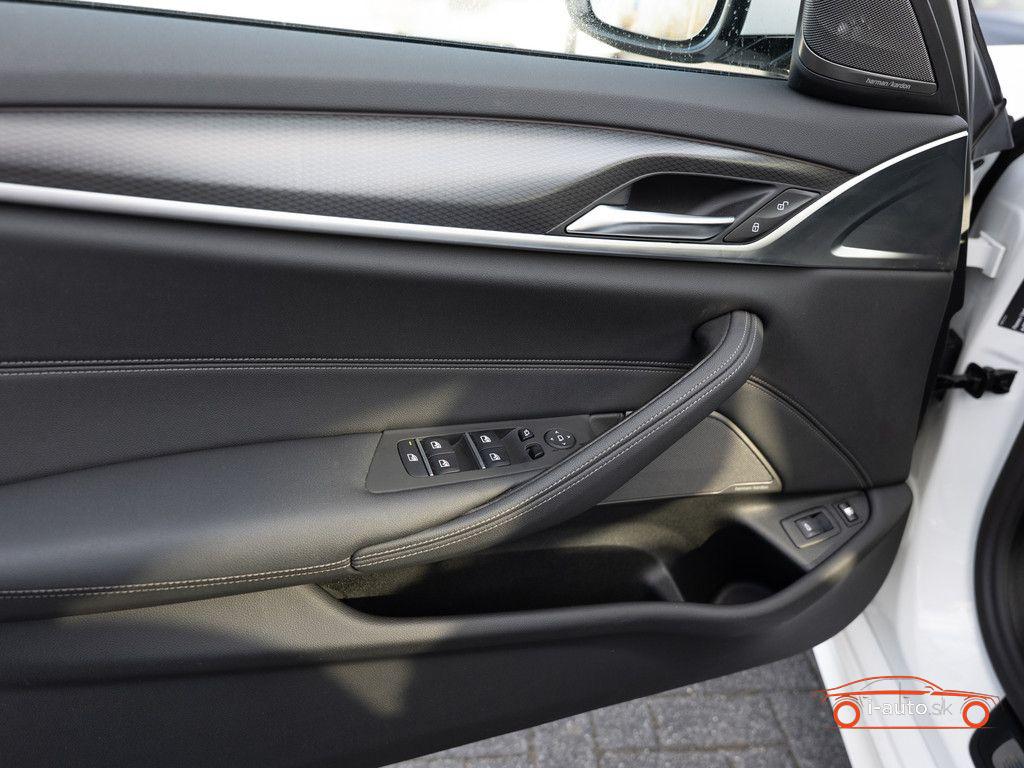 BMW 5 Touring 530e M-Sport za 35380€