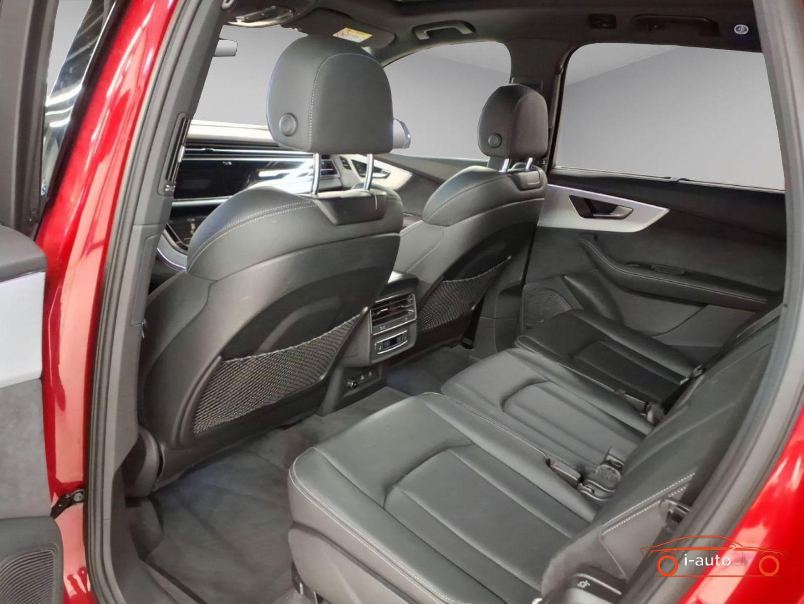 Audi Q7 3.0 TFSIe quattro S line za 97870€