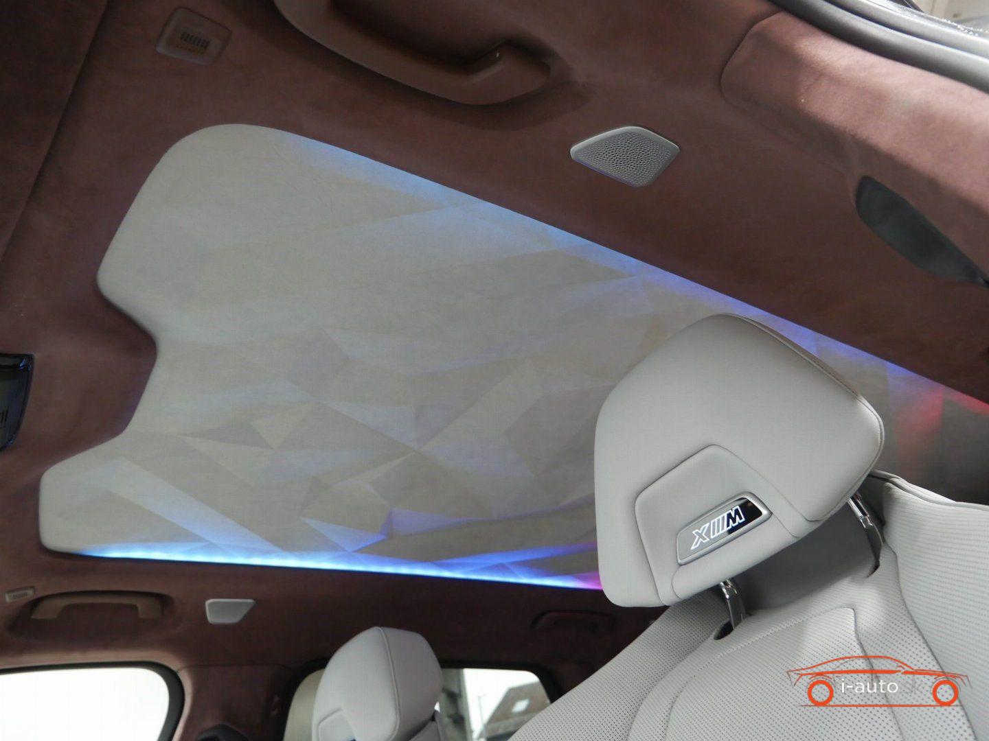 BMW XM 50e za 113300€