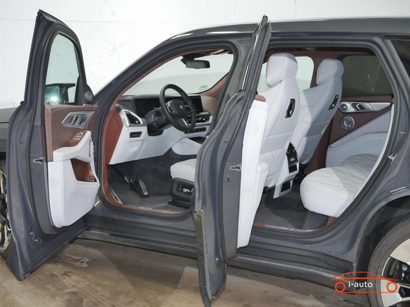 BMW XM 50e za 113300€