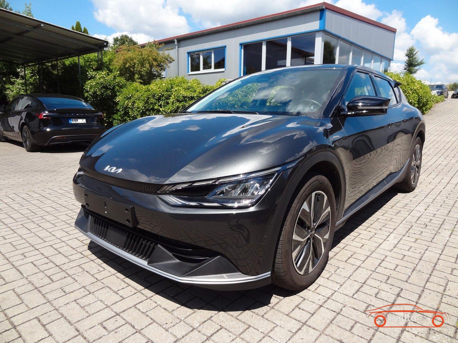 Kia EV6 AWD 77,4 kW za 34500€