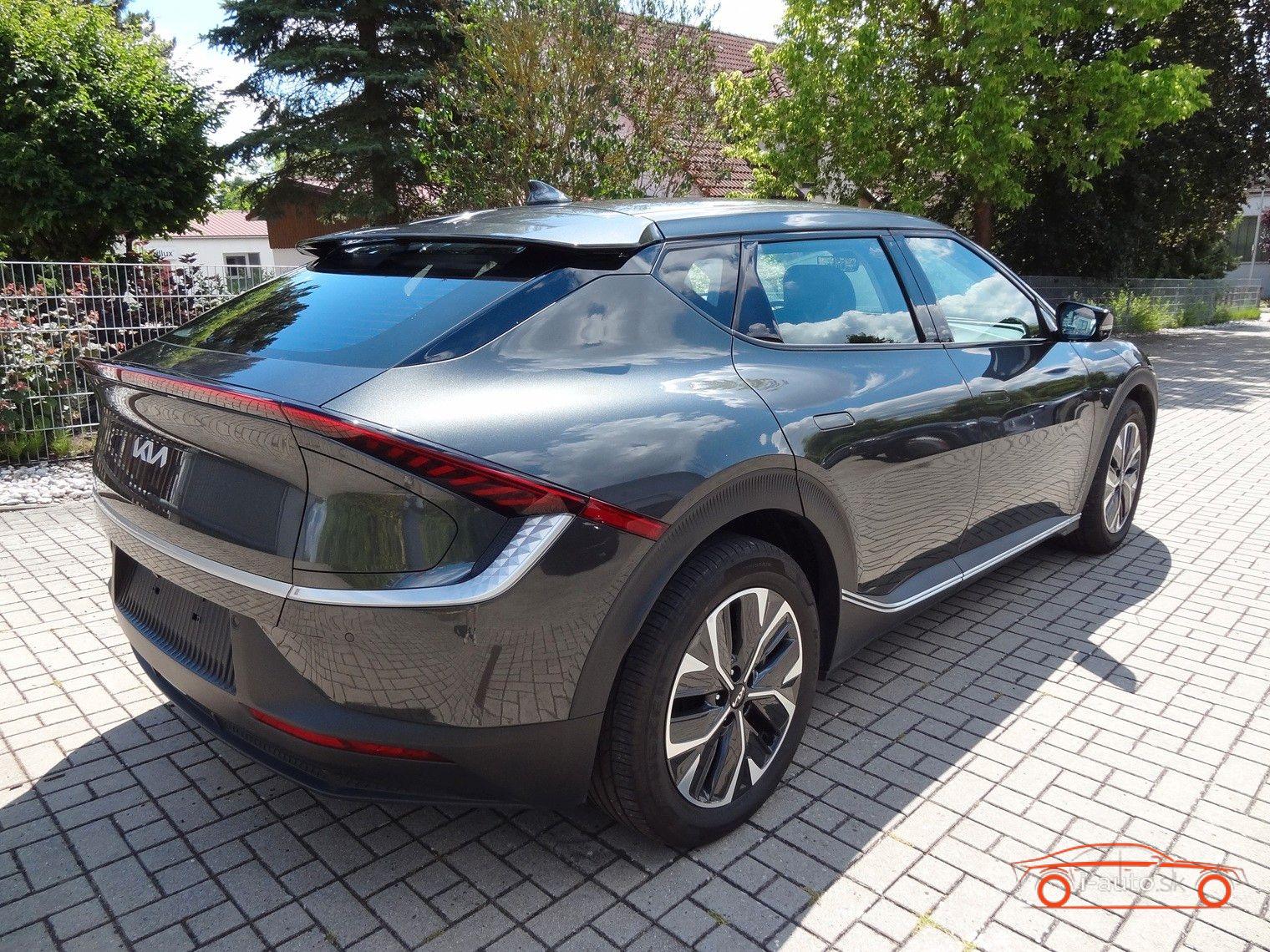 Kia EV6 AWD 77,4 kW za 34500€