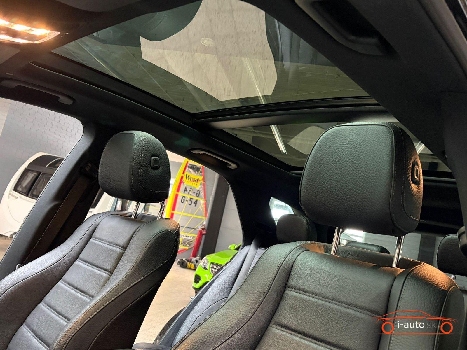 Mercedes-Benz GLE 300 300 d 4Matic AMG  za 59500€