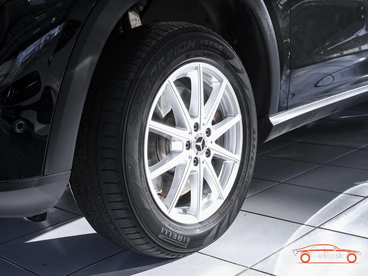 Mercedes-Benz GLE 300 300 d 4M  za 54130€