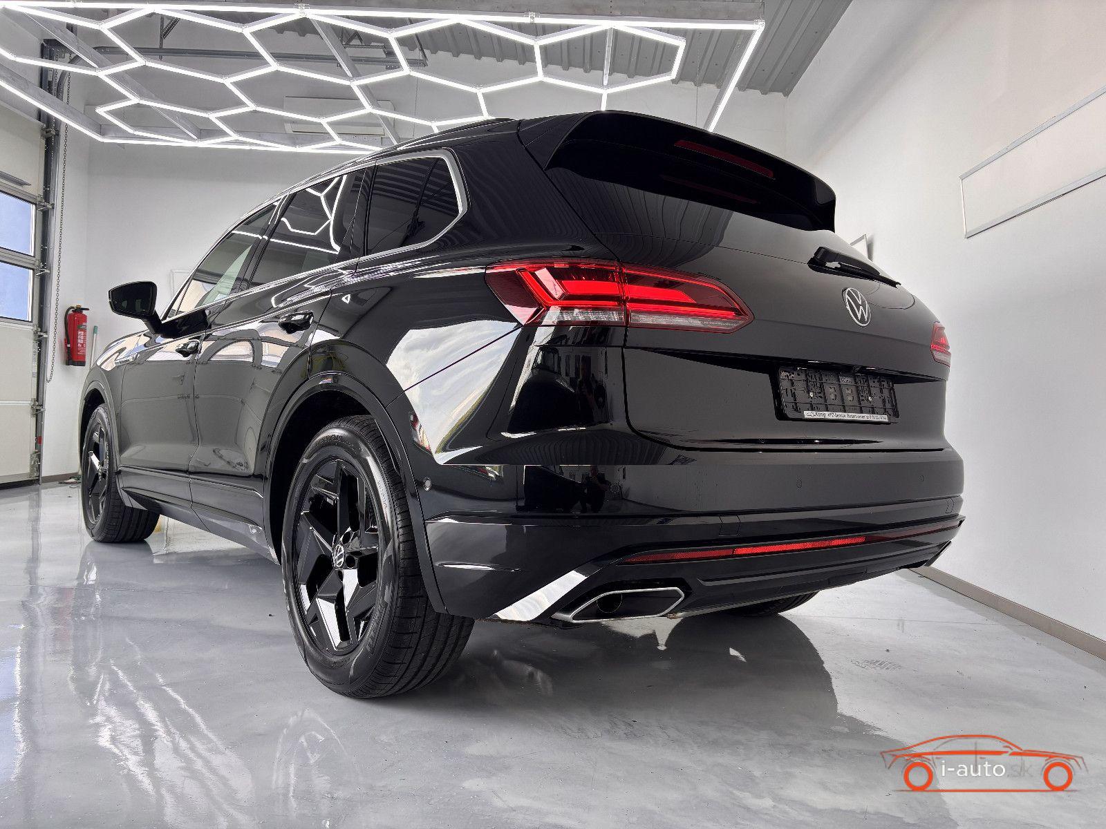 Volkswagen Touareg 3.0 TDI R-Line 4Motion za 58900€