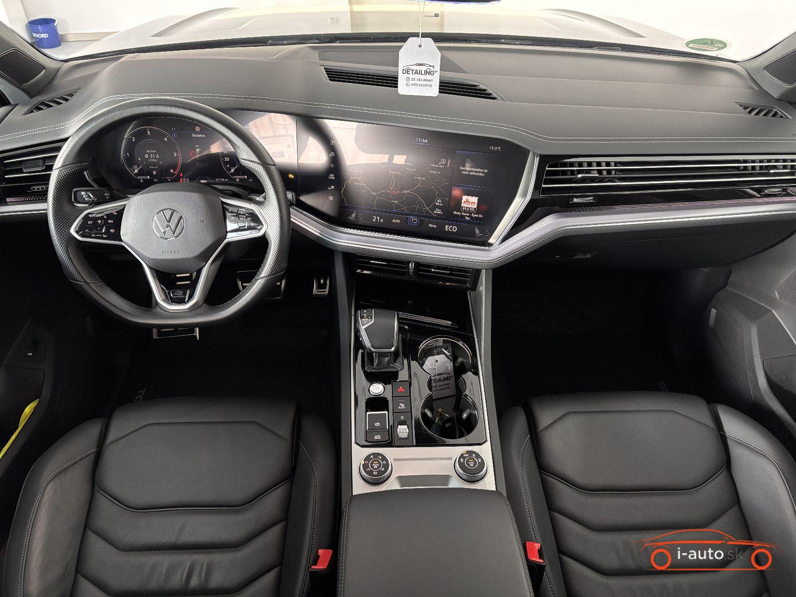 Volkswagen Touareg 3.0 TDI R-Line 4Motion za 58900€