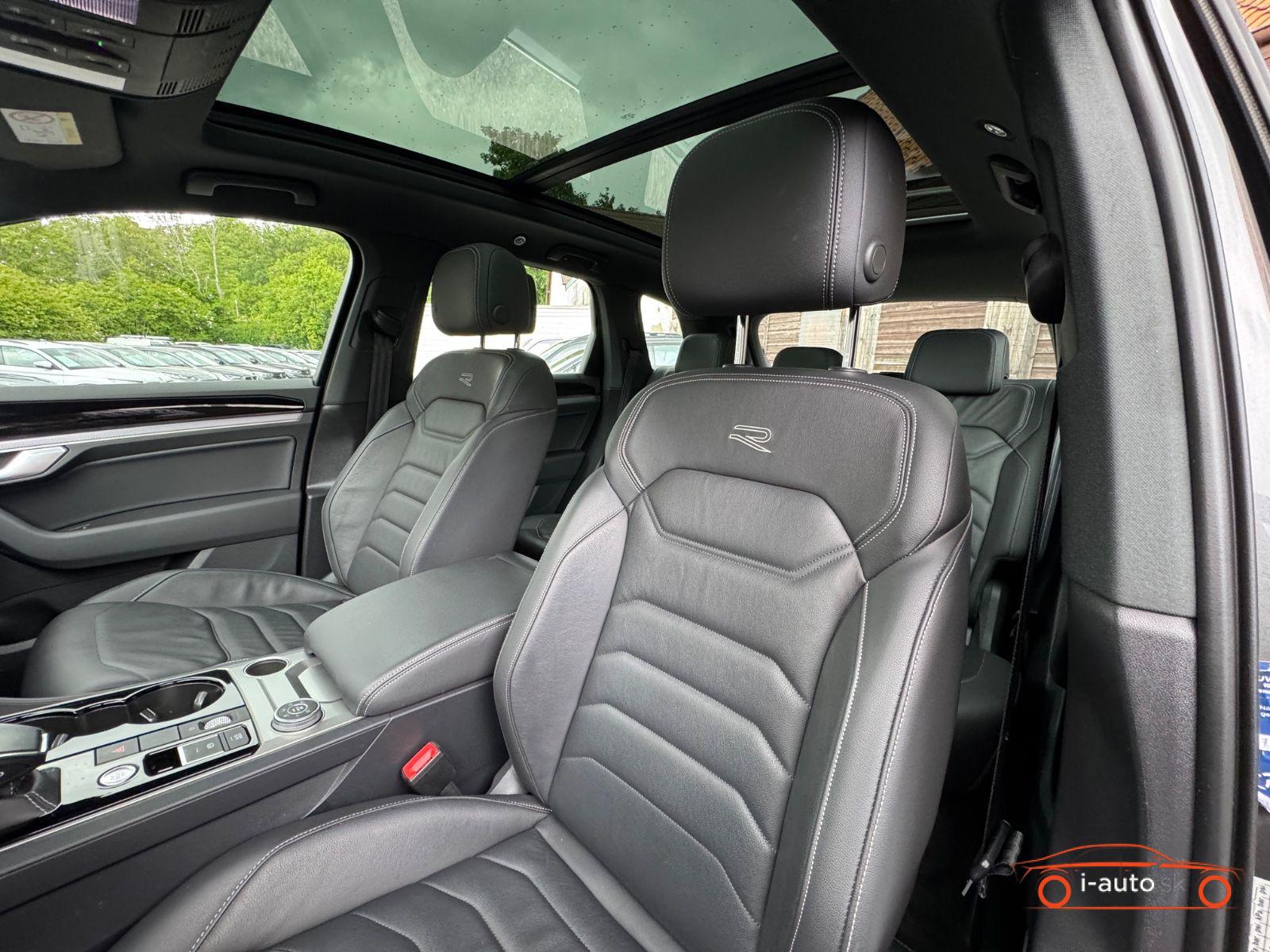 Volkswagen Touareg 3.0 TDI DSG R-Line 4Motion za 46070€