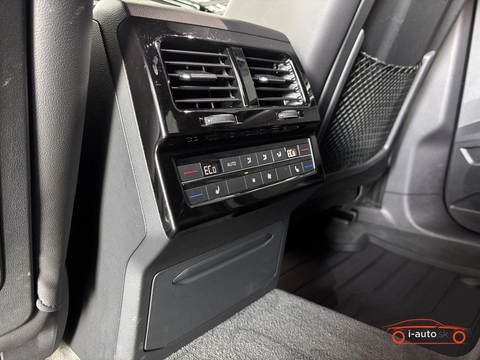Volkswagen Touareg 3.0 TDI R-Line 4Motion za 58900€