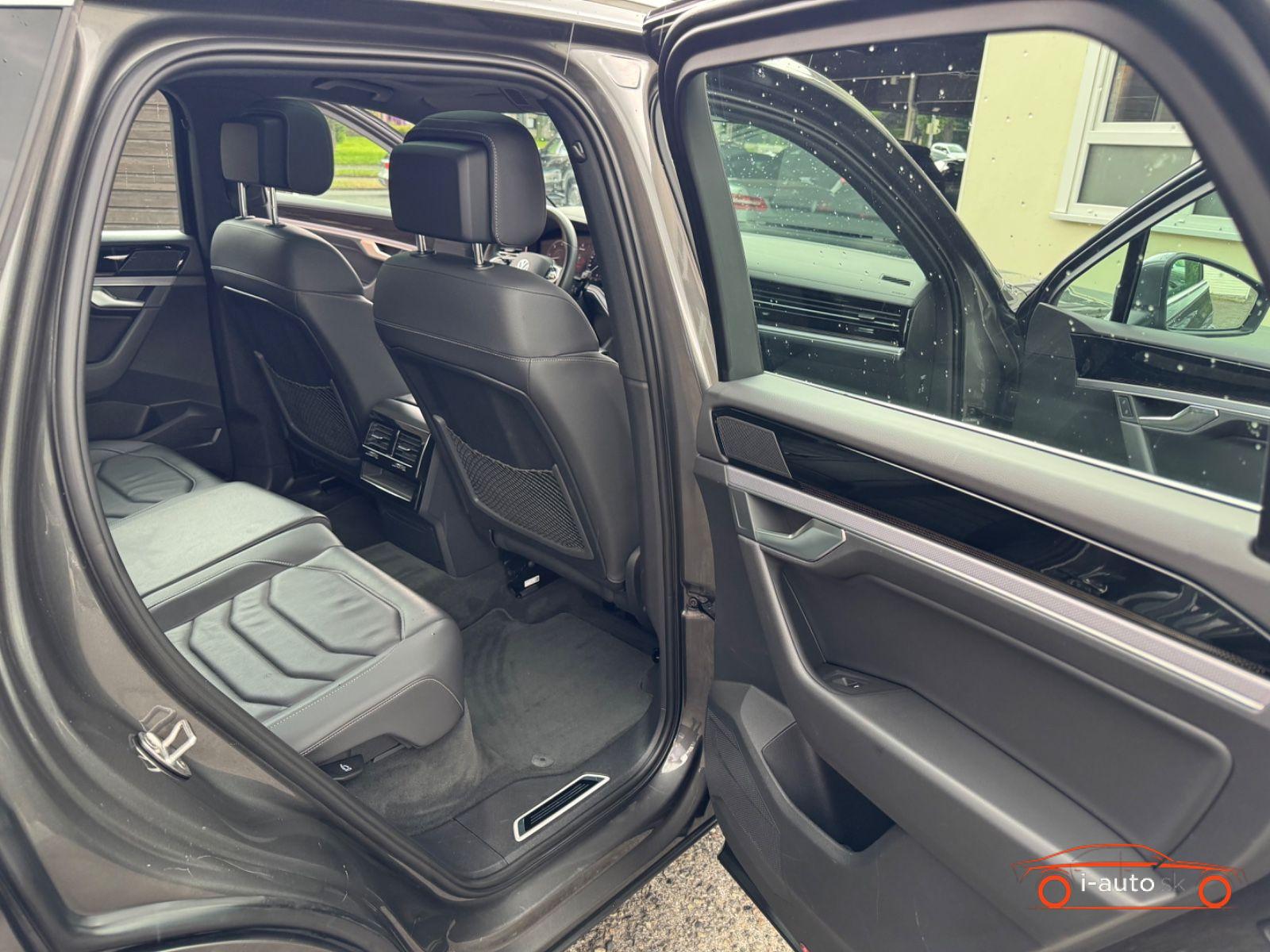 Volkswagen Touareg 3.0 TDI DSG R-Line 4Motion za 46070€