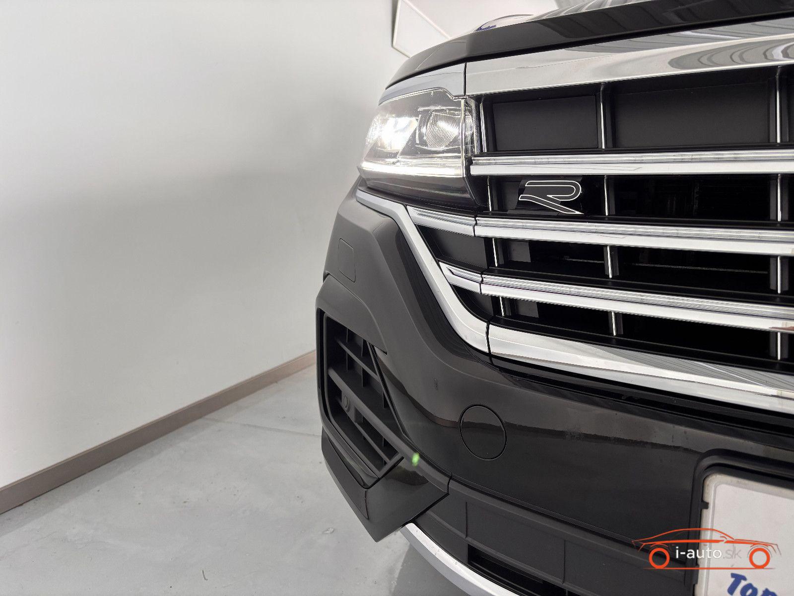 Volkswagen Touareg 3.0 TDI R-Line 4Motion za 58900€