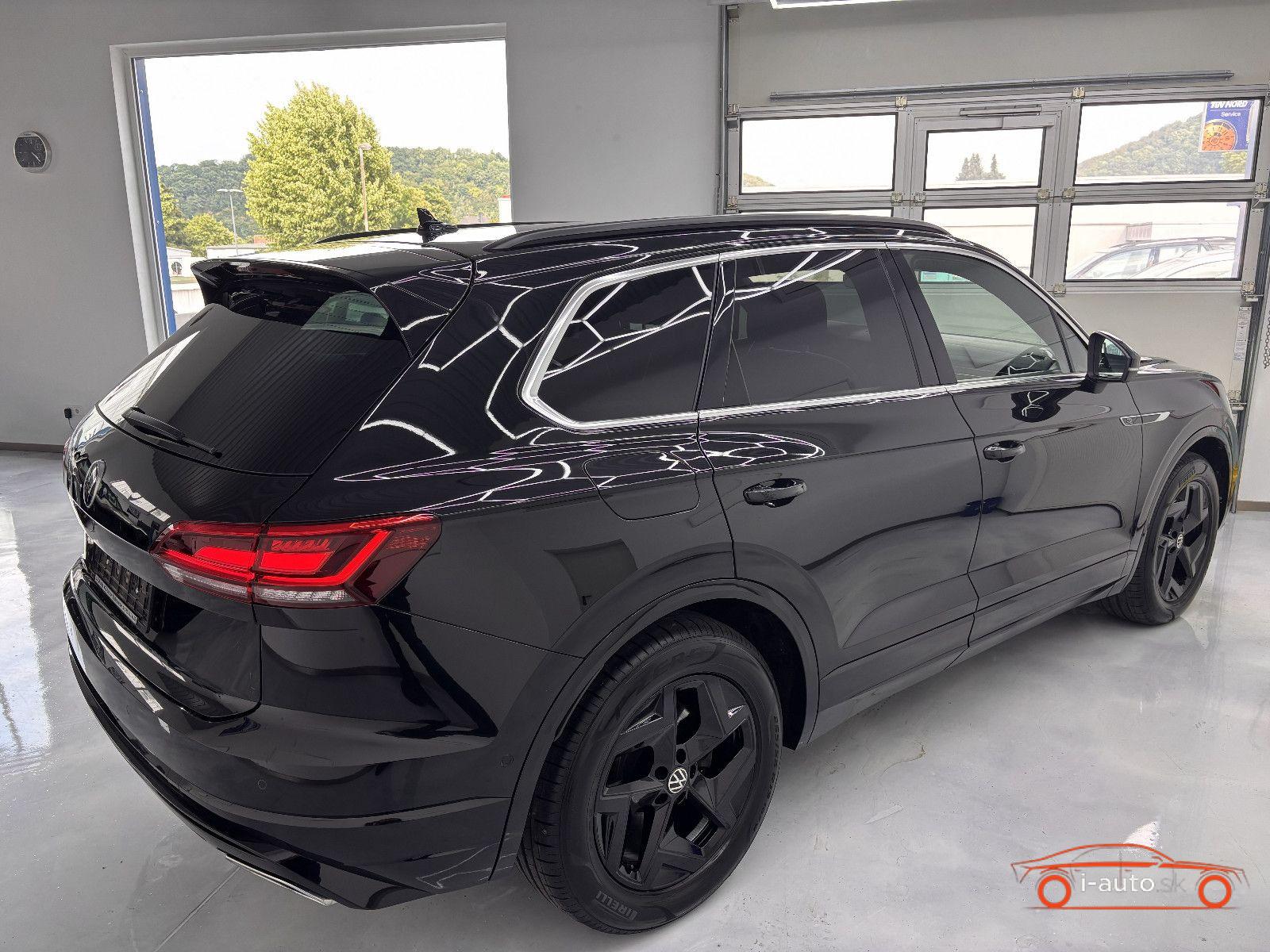 Volkswagen Touareg 3.0 TDI R-Line 4Motion za 58900€