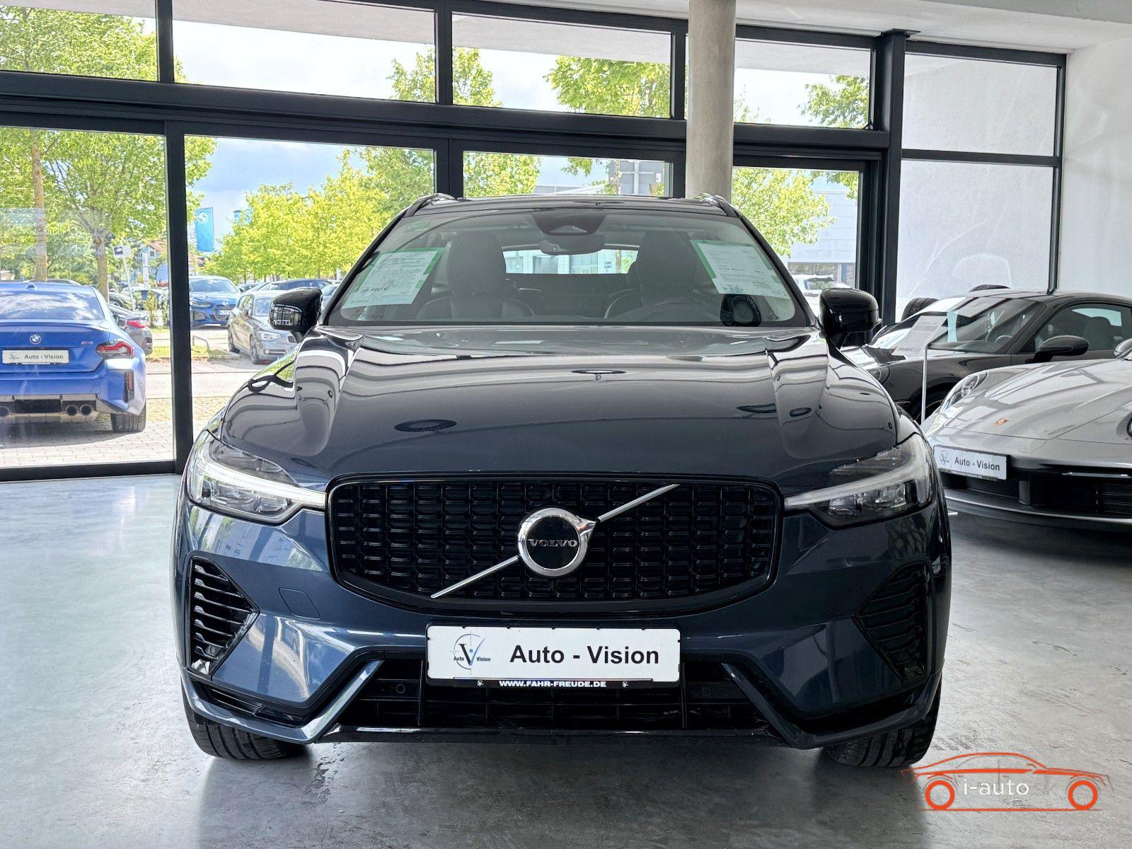 Volvo XC60 T6 Plus Dark Hybrid AWD za 37210€