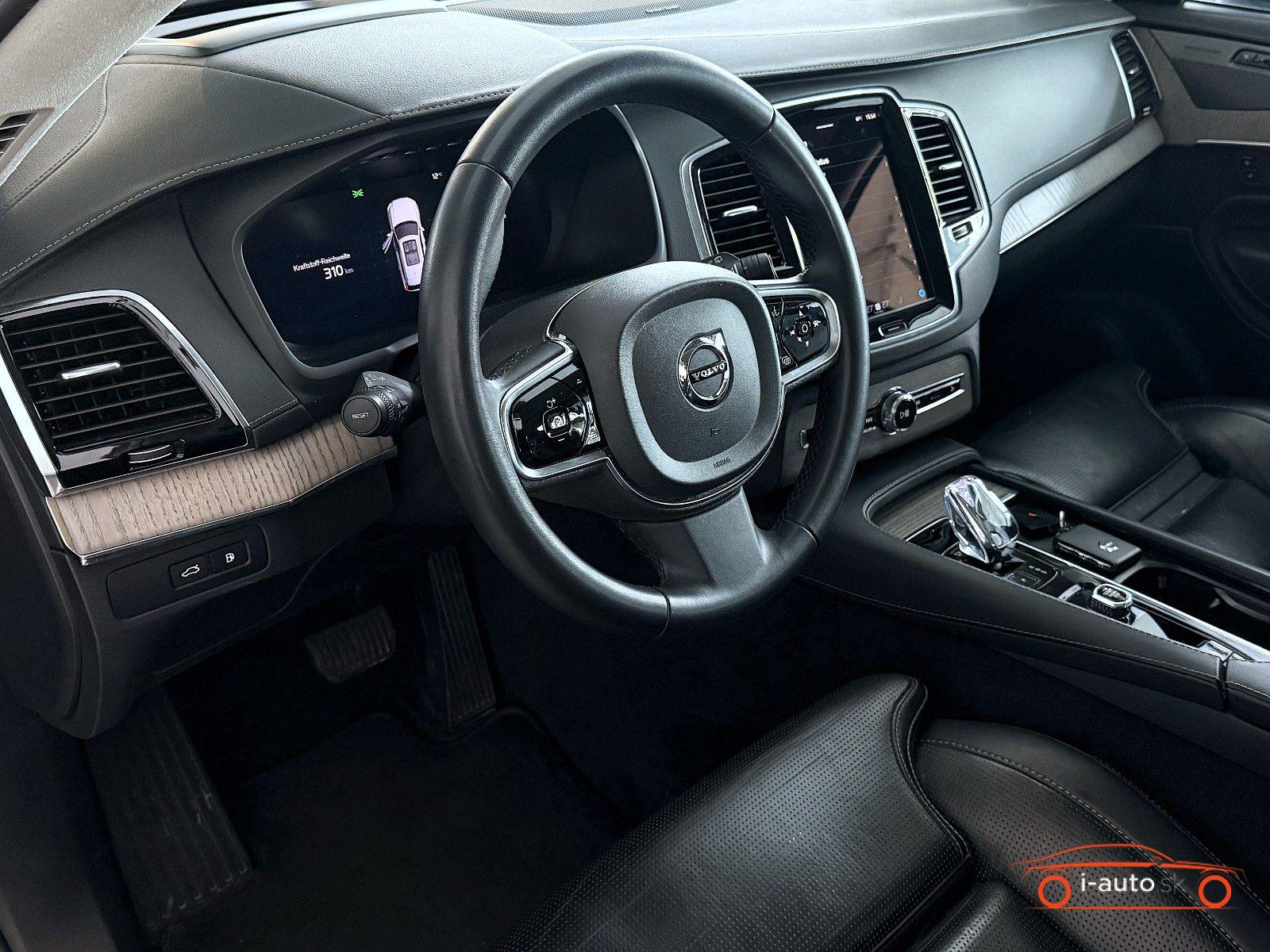 Volvo XC90 T8 AWD Ultimate Bright Recharge Plug-In za 49390€