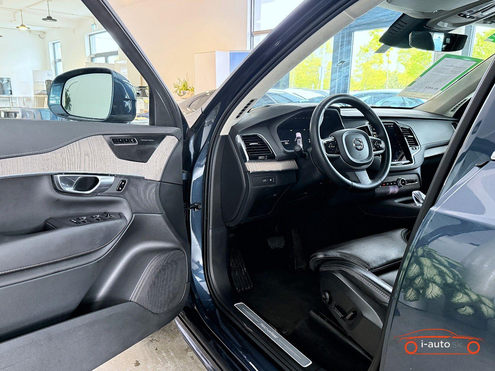 Volvo XC90 T8 AWD Ultimate Bright Recharge Plug-In za 49390€