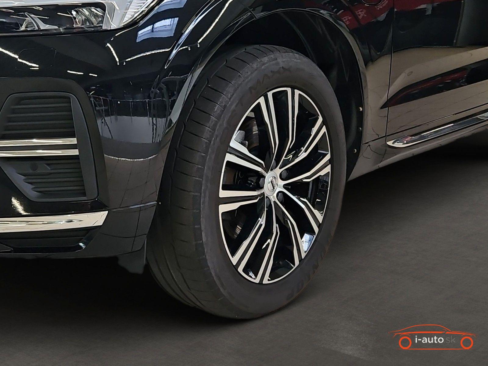Volvo XC60 Inscription Recharge Plug-In Hybrid za 33800€